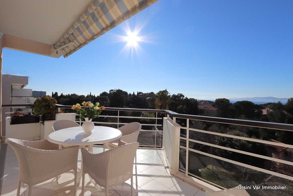 location-de-vacance-st-raphael-bord-de-mer-residence-acquarine